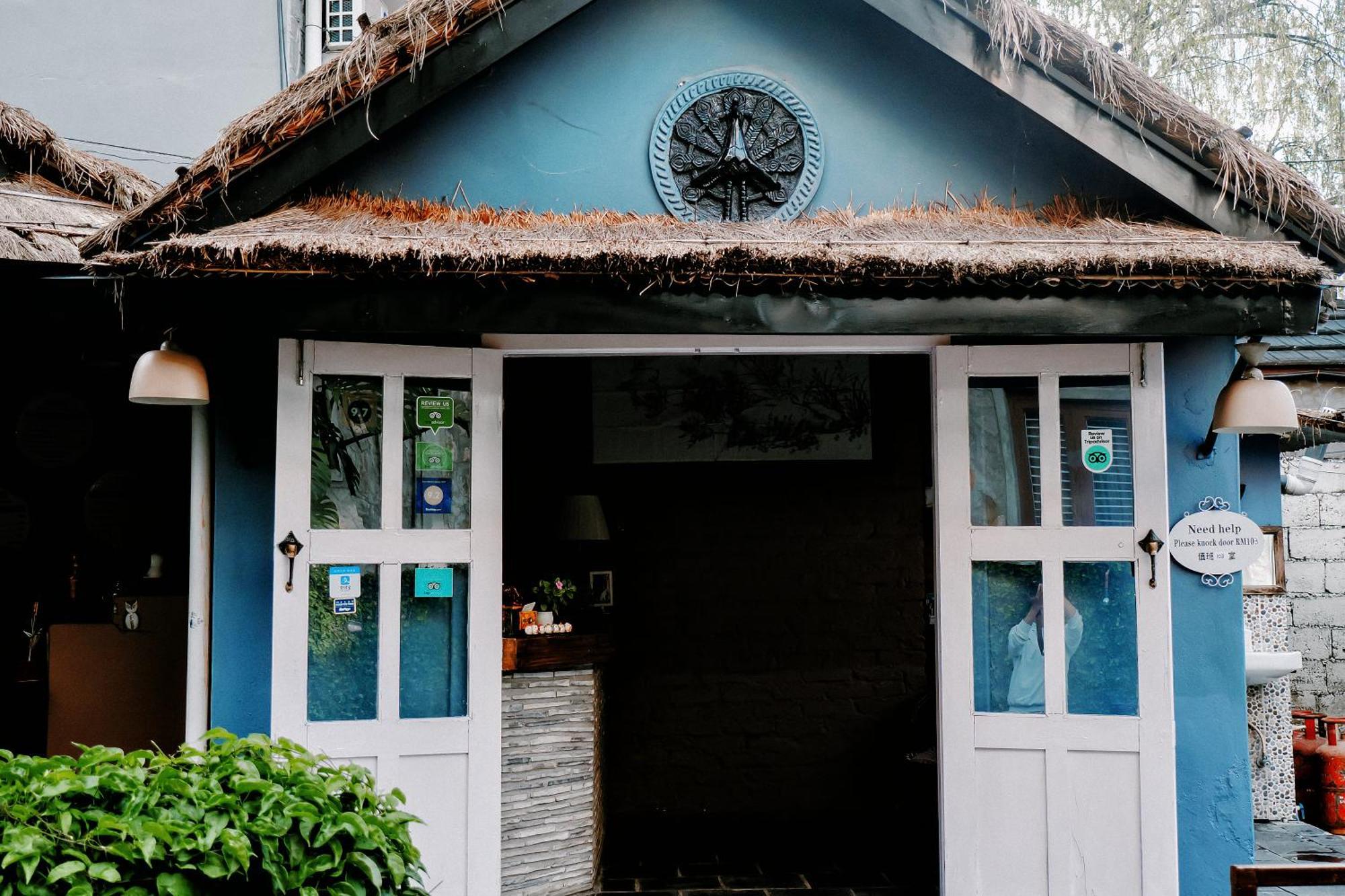 Mingtang Garden Cottage 名堂花园度假屋 Pokhara Exterior photo